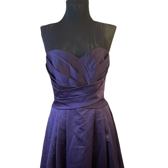 David’s Bridal Plum Rushed Strapless Gown - Picture 6 of 16